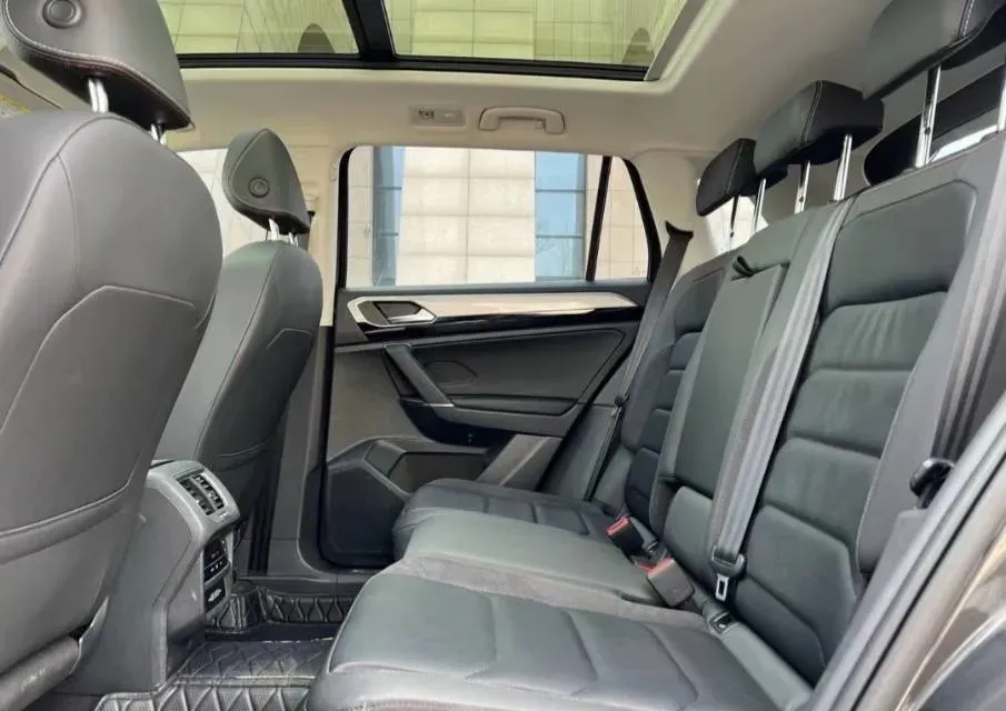 2021 Volkswagen Tayron 2.0T 186HP L4 7DCT,autocango,china used car exporter,china ev exporter,chinese used car exporter,chinese used ev exporter