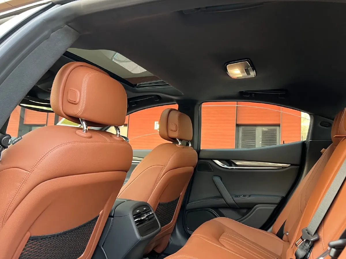 2023 Audi RS 5 2.9T 450HP V6 8AT,autocango,china used car exporter,china ev exporter,chinese used car exporter,chinese used ev exporter