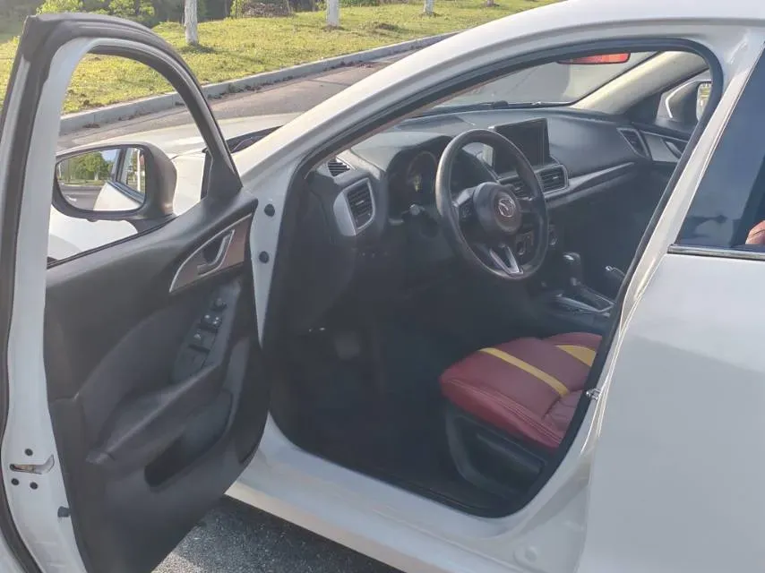 2017 Mazda 3 Axela 1.5L 117HP L4 6AT,autocango,china used car exporter,china ev exporter,chinese used car exporter,chinese used ev exporter