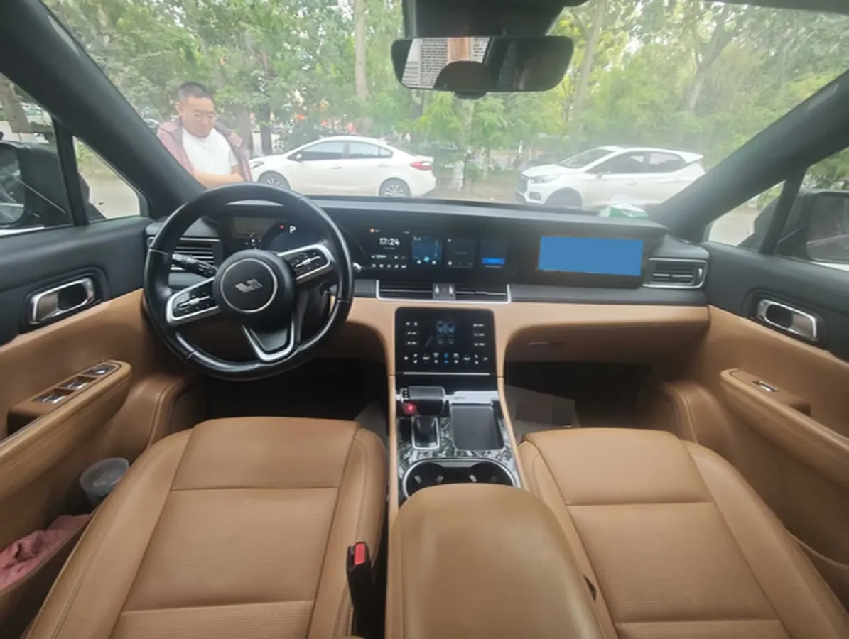 2021 Li ONE Range Extended 131HP REEV 40.5KWH,autocango,china used car exporter,china ev exporter,chinese used car exporter,chinese used ev exporter