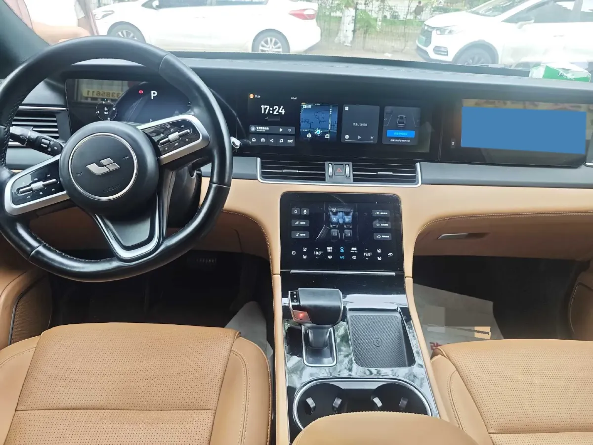 2021 Li ONE Range Extended 131HP REEV 40.5KWH,autocango,china used car exporter,china ev exporter,chinese used car exporter,chinese used ev exporter