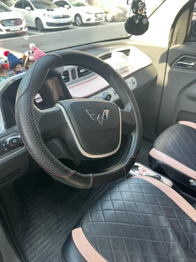 2022 WuLing HongGuang MINI EV BEV 9KWH,autocango,china used car exporter,china ev exporter,chinese used car exporter,chinese used ev exporter