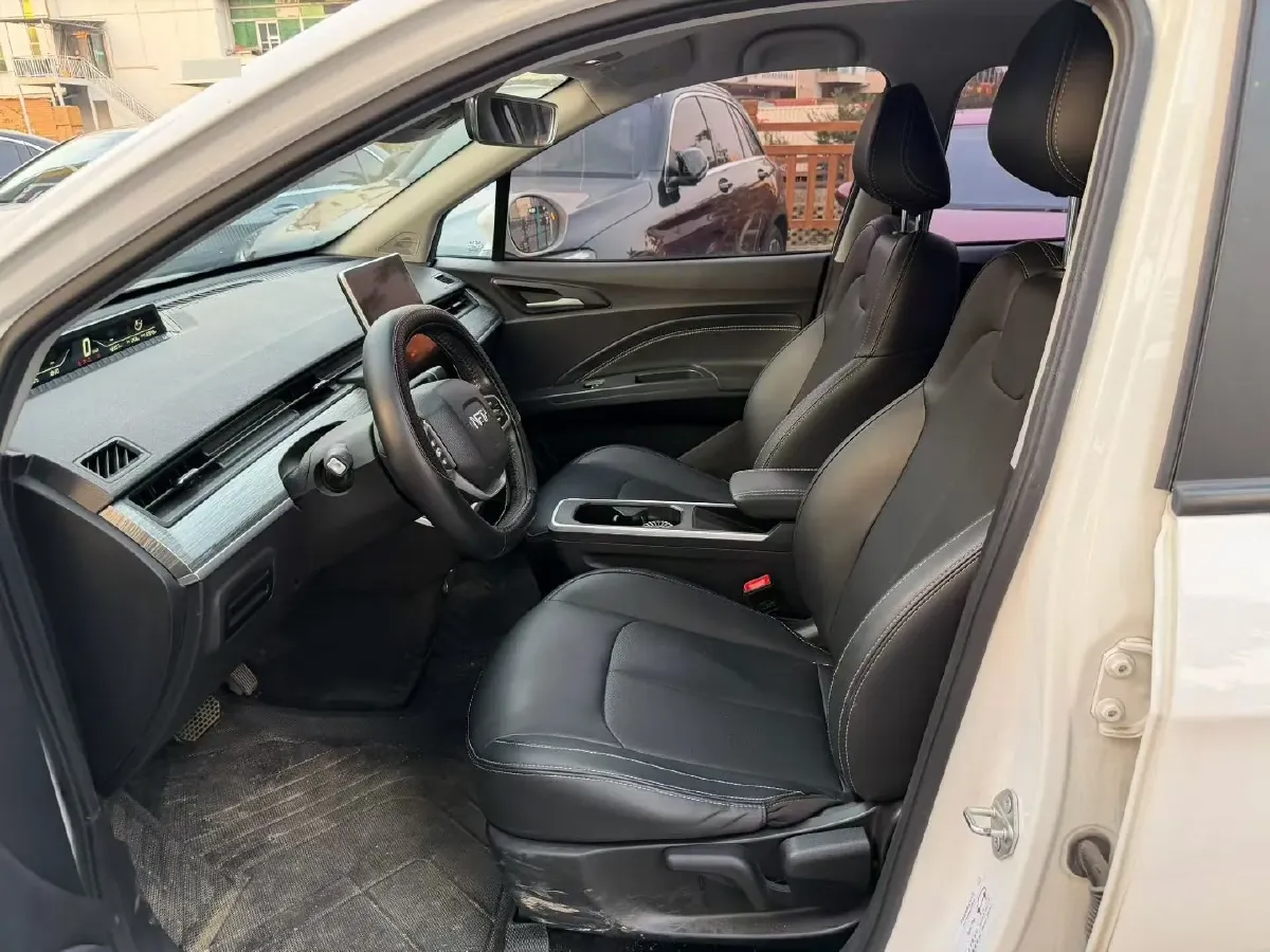 2022 ChangAn Oshan X7 Plus 1.5T 188HP L4 7DCT,autocango,china used car exporter,china ev exporter,chinese used car exporter,chinese used ev exporter