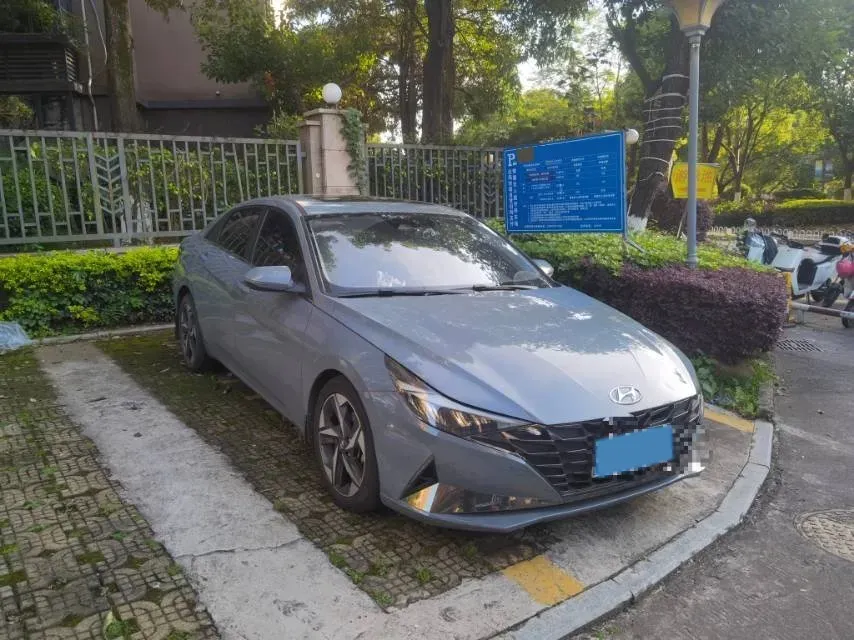 2021 Hyundai Elantra 1.5L 115HP L4 CVT,autocango,china used car exporter,china ev exporter,chinese used car exporter,chinese used ev exporter