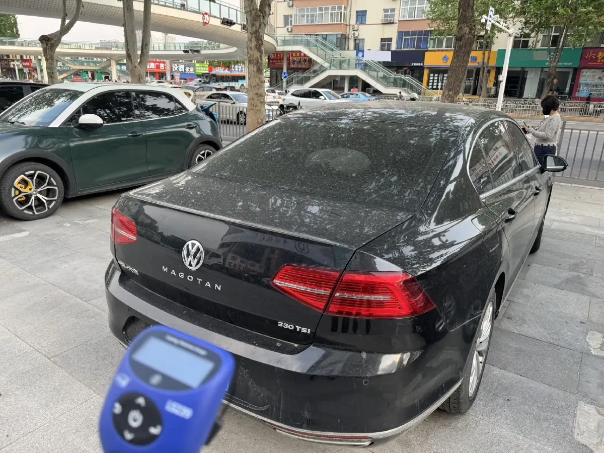 2018 Volkswagen Magotan 1.8T 180HP L4 7DCT,autocango,china used car exporter,china ev exporter,chinese used car exporter,chinese used ev exporter