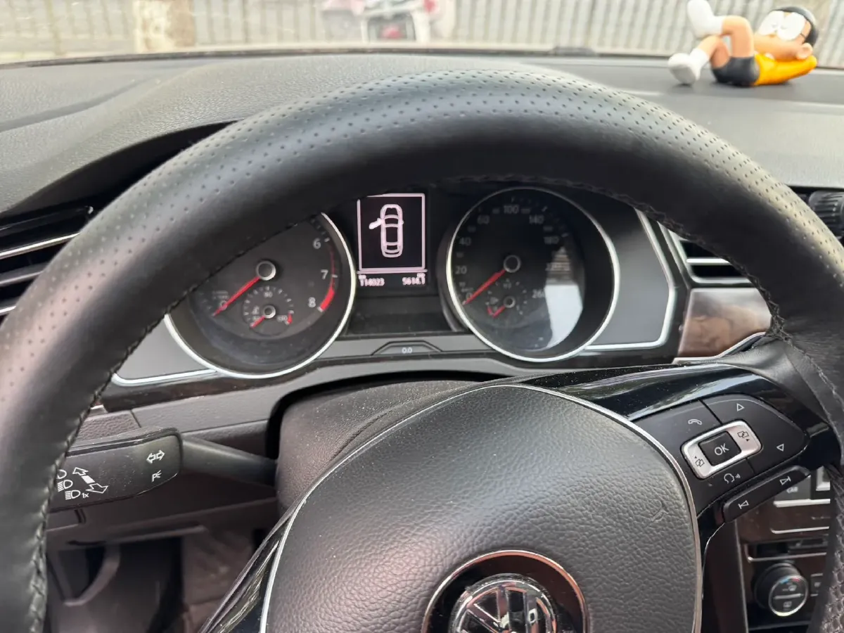 2018 Volkswagen Magotan 1.8T 180HP L4 7DCT,autocango,china used car exporter,china ev exporter,chinese used car exporter,chinese used ev exporter