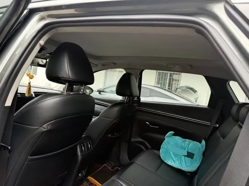 2022 Hyundai Tucson 2.0L 150HP L4 6AT Hybrid,autocango,china used car exporter,china ev exporter,chinese used car exporter,chinese used ev exporter