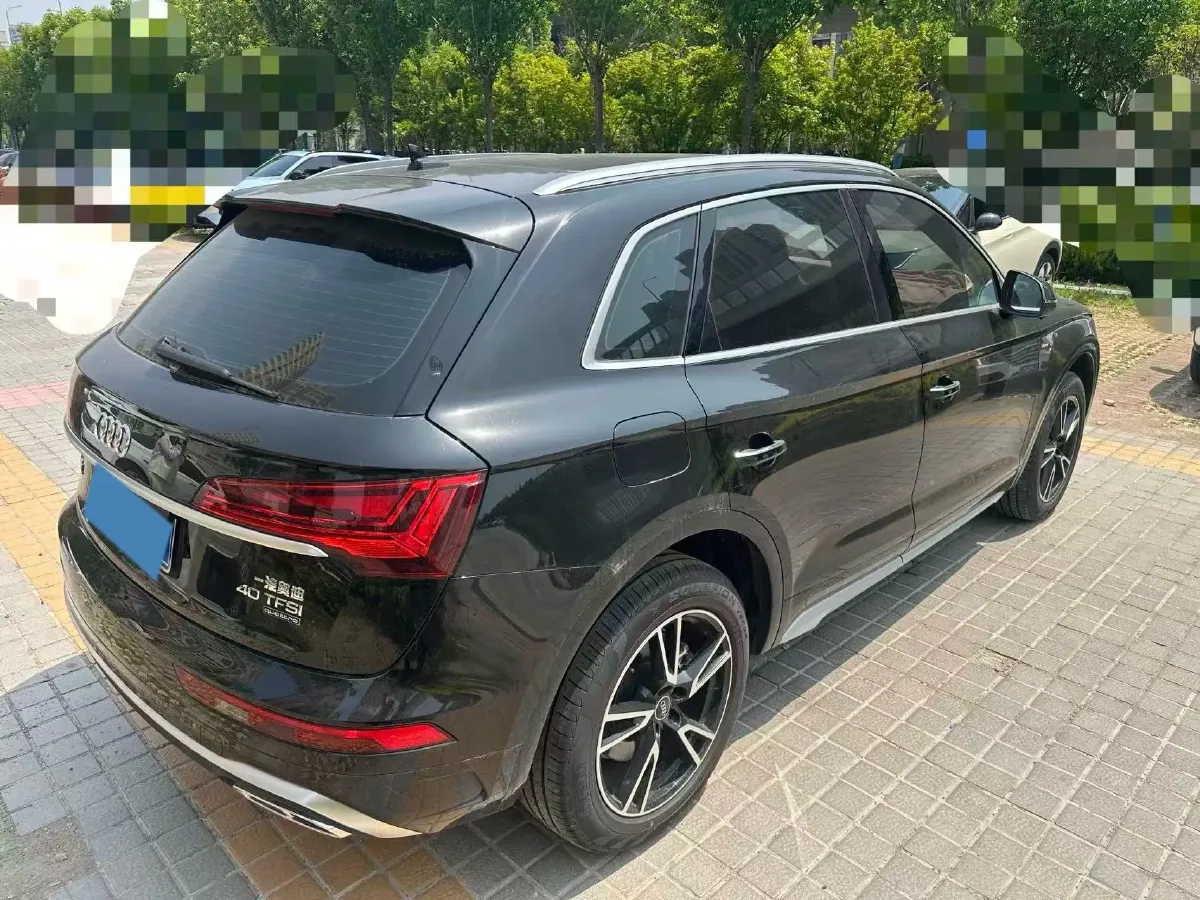 2026 Audi Q5L 2.0T 190HP L4 7DCT,autocango,china used car exporter,china ev exporter,chinese used car exporter,chinese used ev exporter