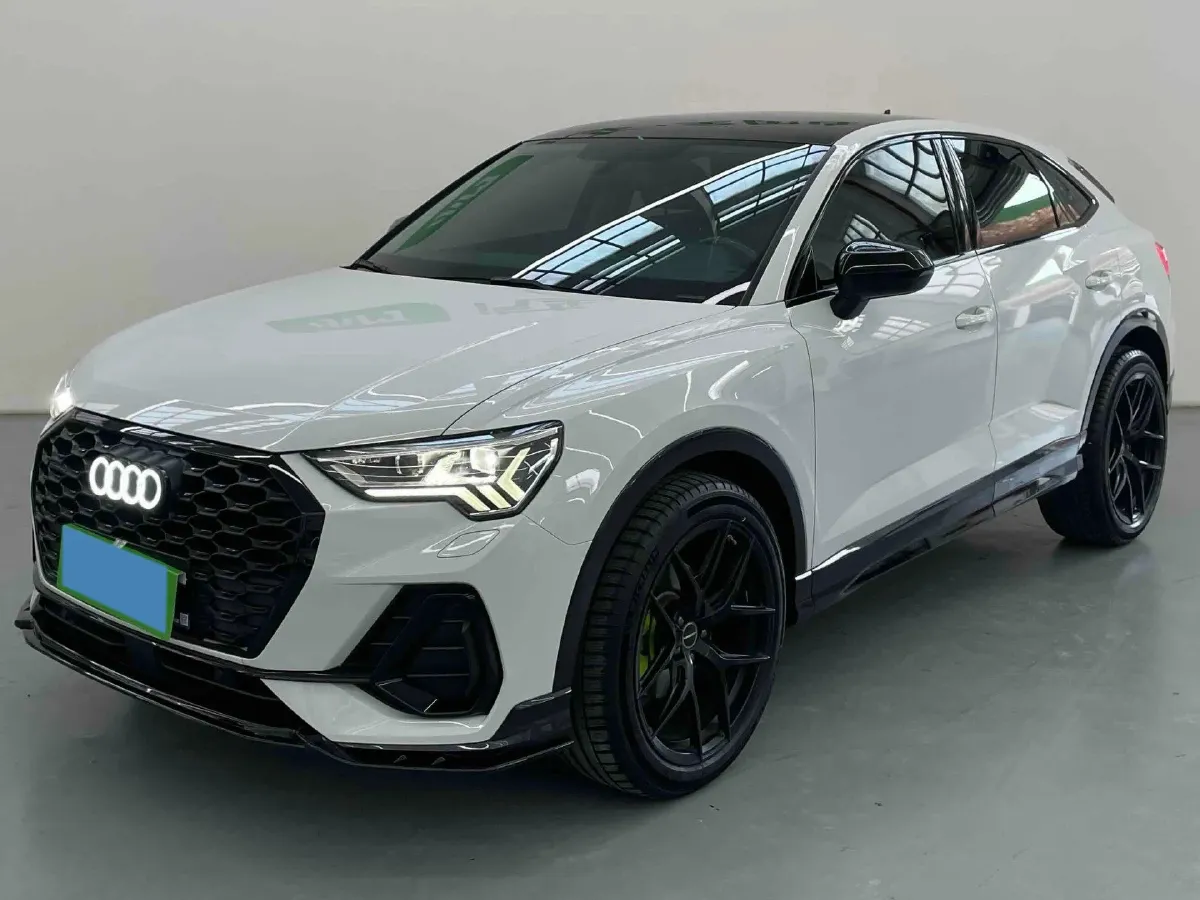2022 Audi Q3 Sportback 2.0T 220HP L4 7DCT,autocango,china used car exporter,china ev exporter,chinese used car exporter,chinese used ev exporter