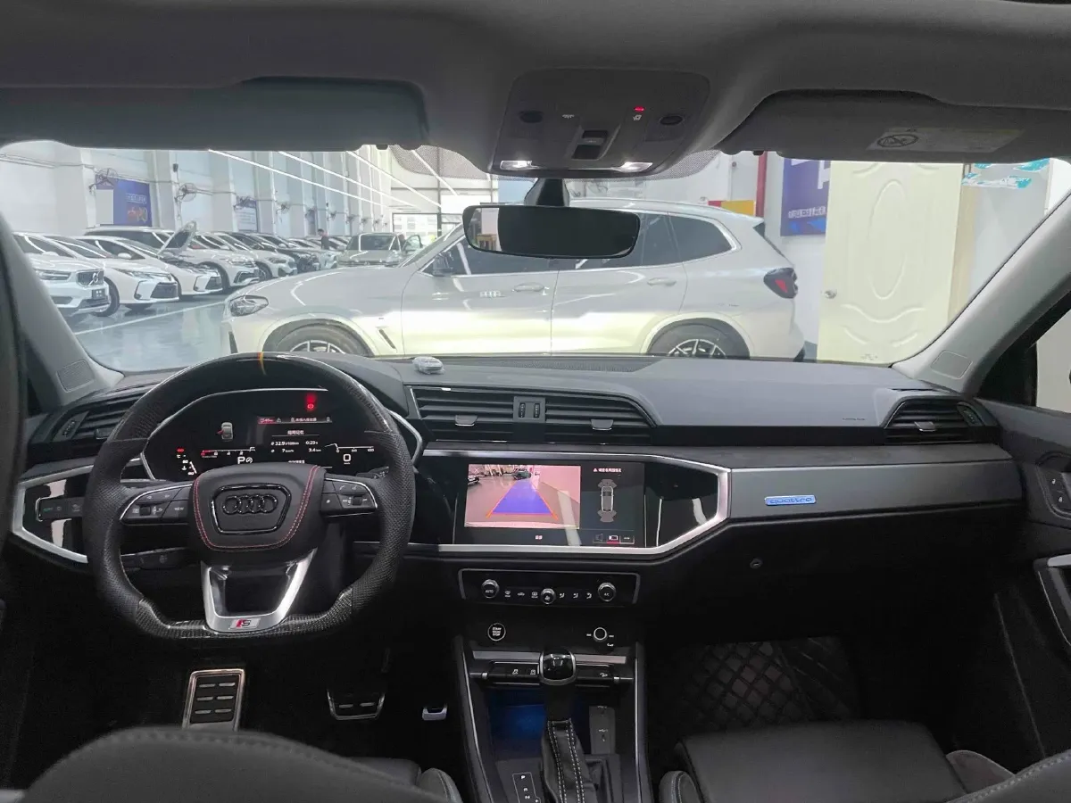 2022 Audi Q3 Sportback 2.0T 220HP L4 7DCT,autocango,china used car exporter,china ev exporter,chinese used car exporter,chinese used ev exporter