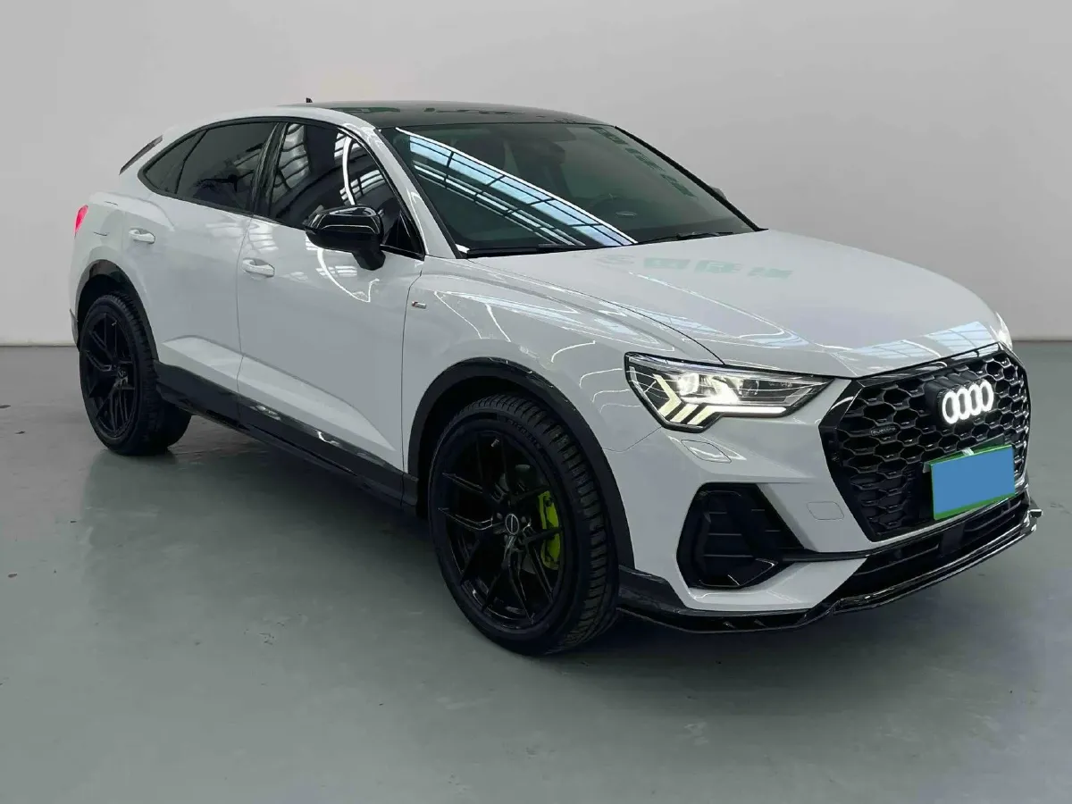 2022 Audi Q3 Sportback 2.0T 220HP L4 7DCT,autocango,china used car exporter,china ev exporter,chinese used car exporter,chinese used ev exporter