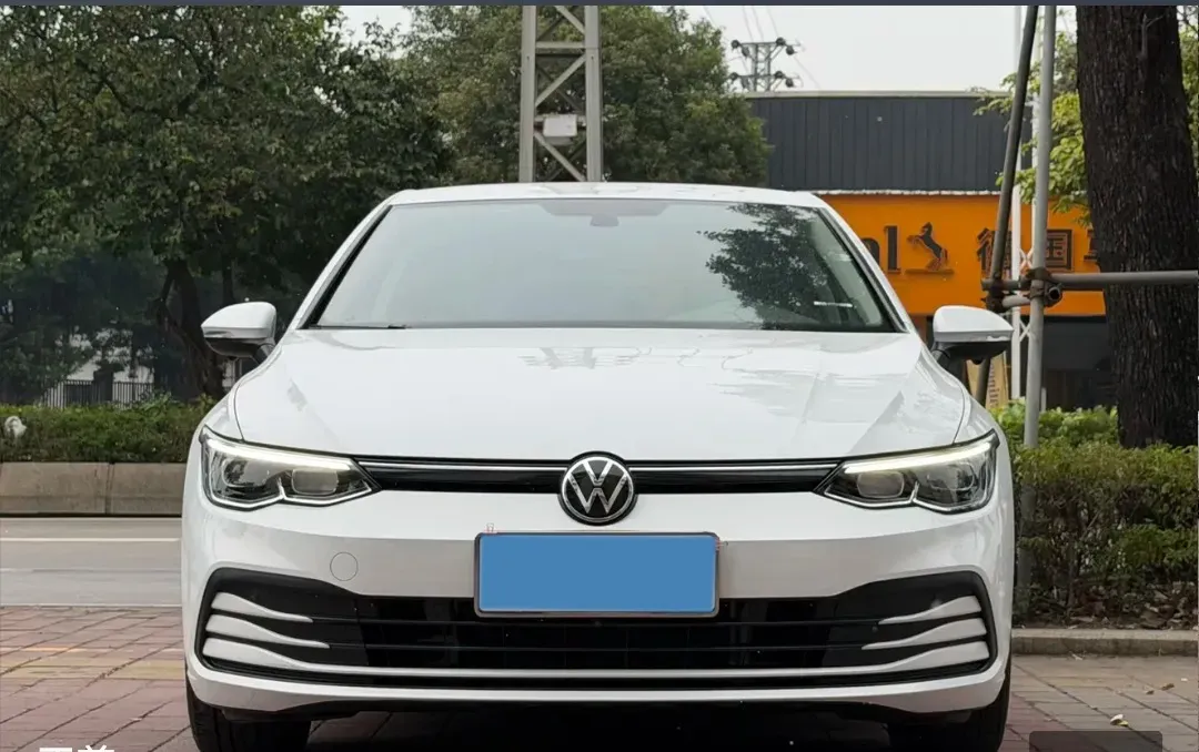 2021 Volkswagen Golf 1.2T 116HP L4 7DCT,autocango,china used car exporter,china ev exporter,chinese used car exporter,chinese used ev exporter