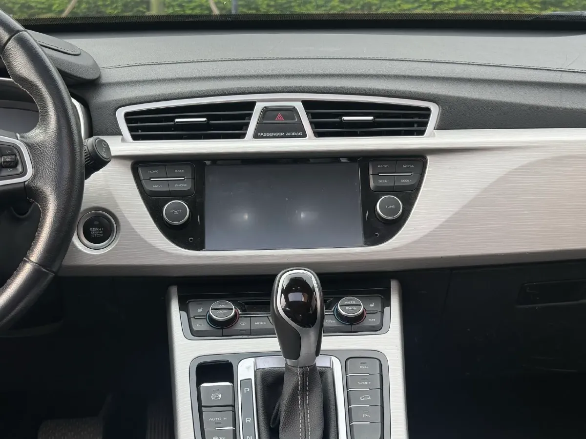 2018 Geely Azkarra 1.8T 184HP L4 6AT,autocango,china used car exporter,china ev exporter,chinese used car exporter,chinese used ev exporter