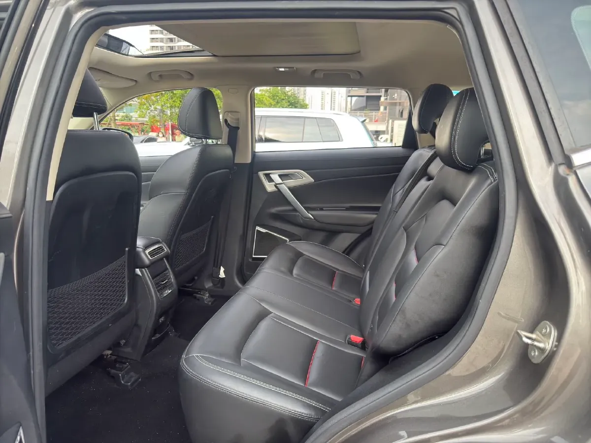 2018 Geely Azkarra 1.8T 184HP L4 6AT,autocango,china used car exporter,china ev exporter,chinese used car exporter,chinese used ev exporter