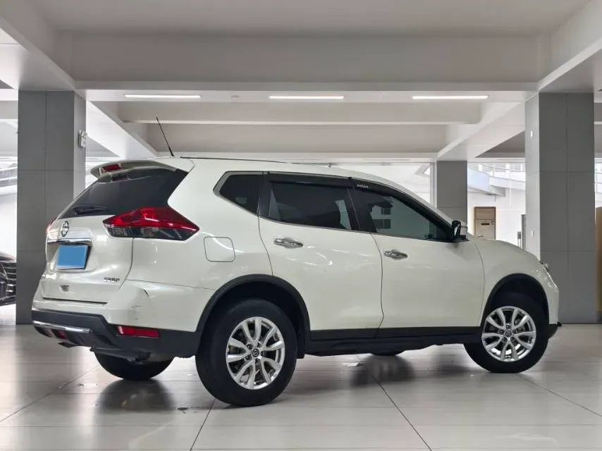 2021 Nissan X-Trail 2.0L 151HP L4 CVT,autocango,china used car exporter,china ev exporter,chinese used car exporter,chinese used ev exporter