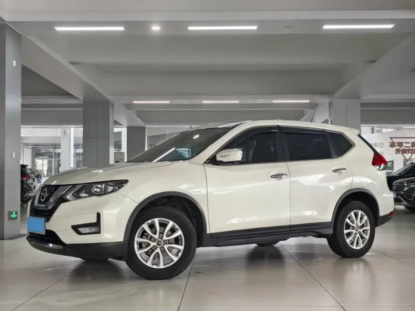 2021 Nissan X-Trail 2.0L 151HP L4 CVT,autocango,china used car exporter,china ev exporter,chinese used car exporter,chinese used ev exporter