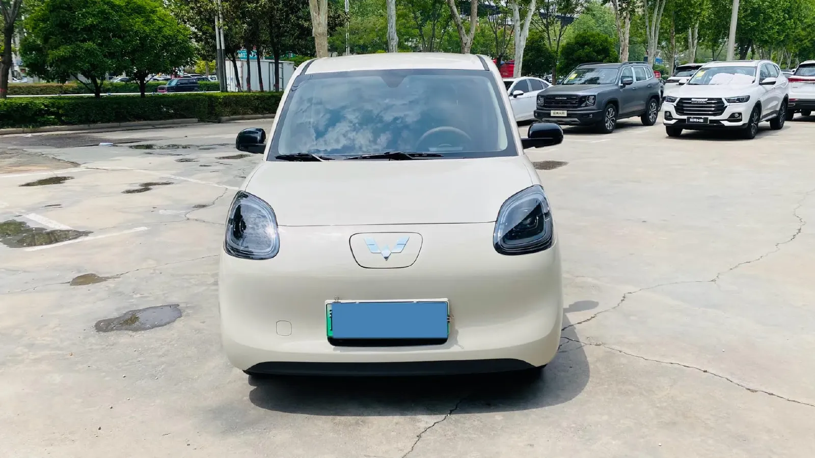 2025 WuLing HongGuang MINI EV BEV 16.2KWH,autocango,china used car exporter,china ev exporter,chinese used car exporter,chinese used ev exporter