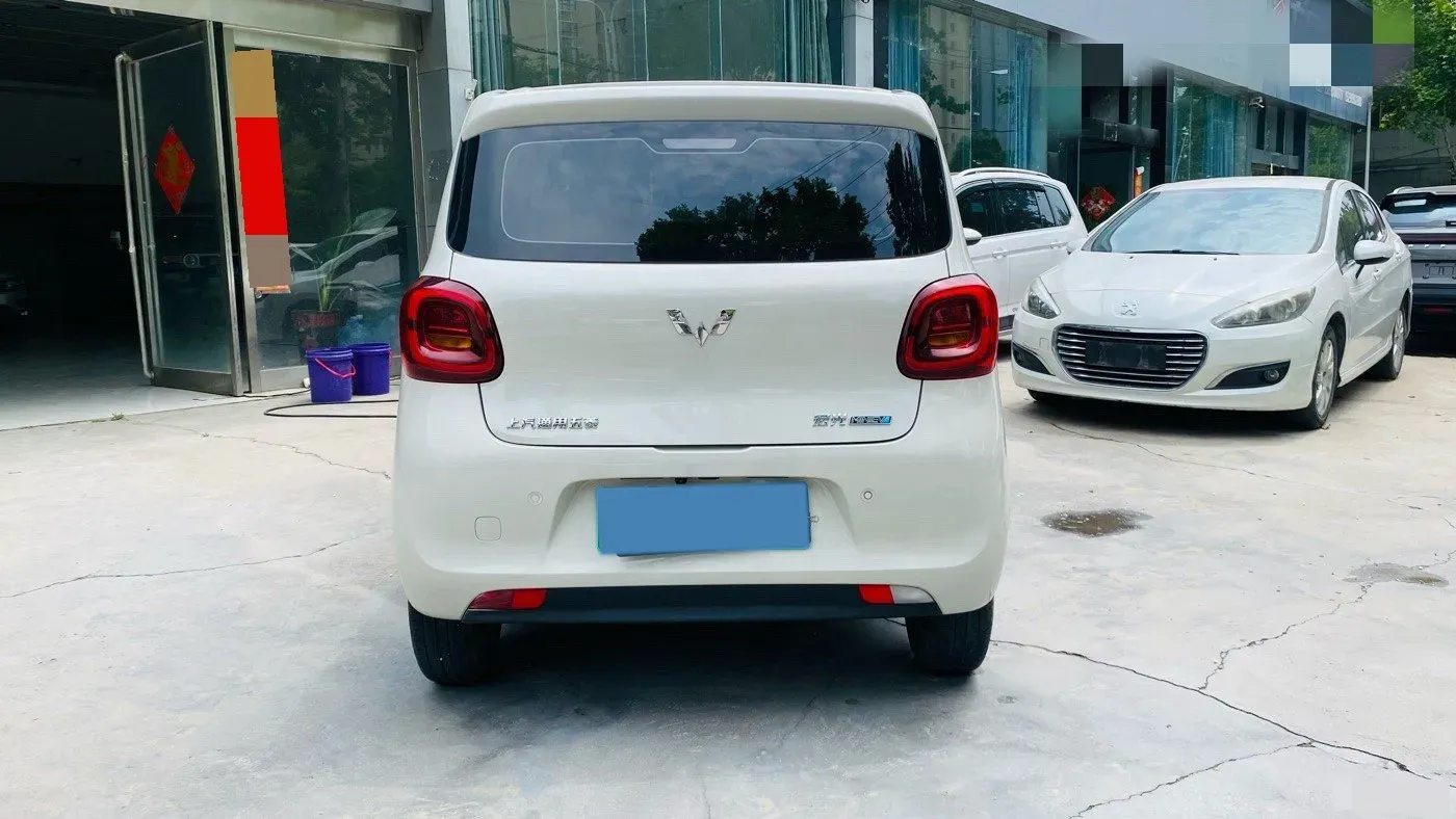 2025 WuLing HongGuang MINI EV BEV 16.2KWH,autocango,china used car exporter,china ev exporter,chinese used car exporter,chinese used ev exporter