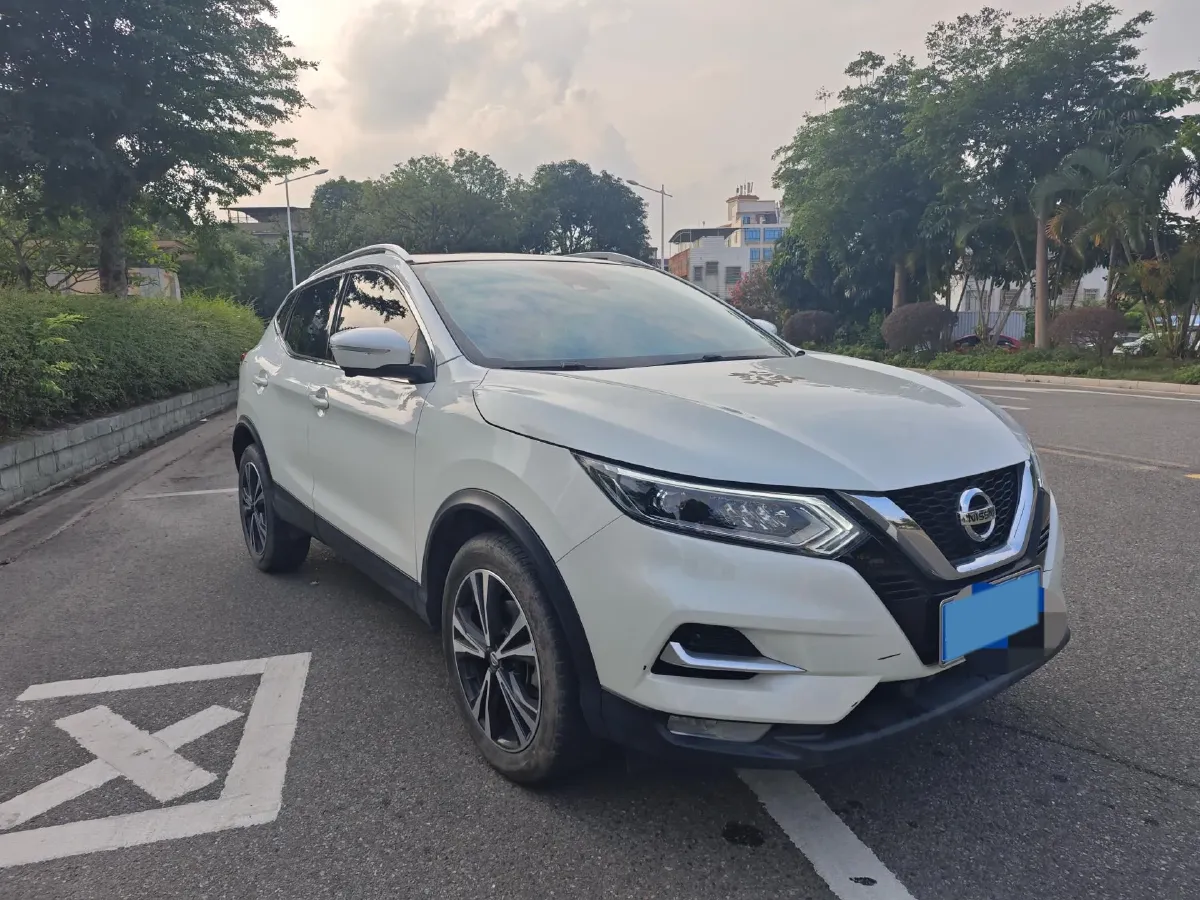 2022 Nissan Qashqai 2.0L 151HP L4 CVT,autocango,china used car exporter,china ev exporter,chinese used car exporter,chinese used ev exporter