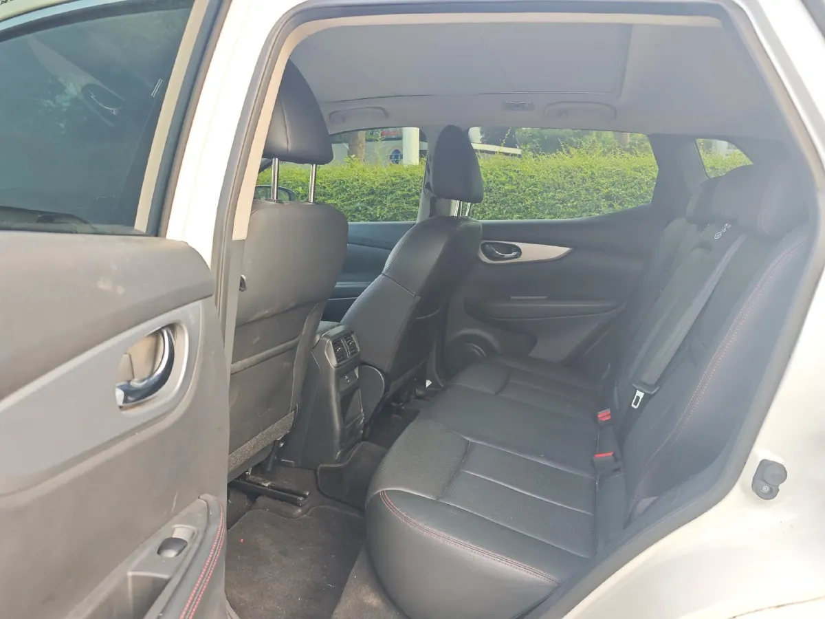 2022 Nissan Qashqai 2.0L 151HP L4 CVT,autocango,china used car exporter,china ev exporter,chinese used car exporter,chinese used ev exporter