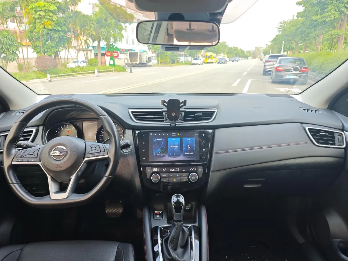 2022 Nissan Qashqai 2.0L 151HP L4 CVT,autocango,china used car exporter,china ev exporter,chinese used car exporter,chinese used ev exporter