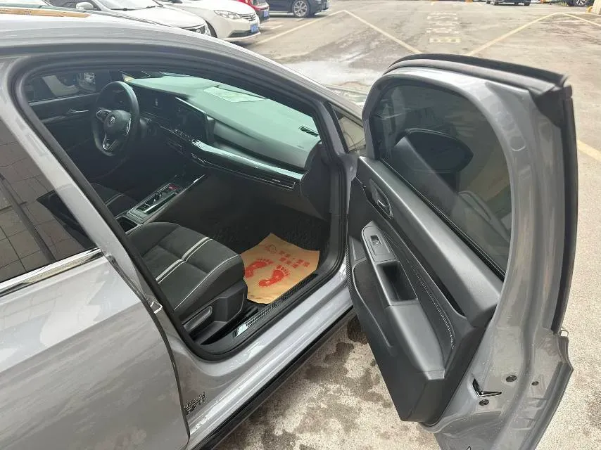 2021 Volkswagen Golf 1.4T 150HP L4 7DCT,autocango,china used car exporter,china ev exporter,chinese used car exporter,chinese used ev exporter