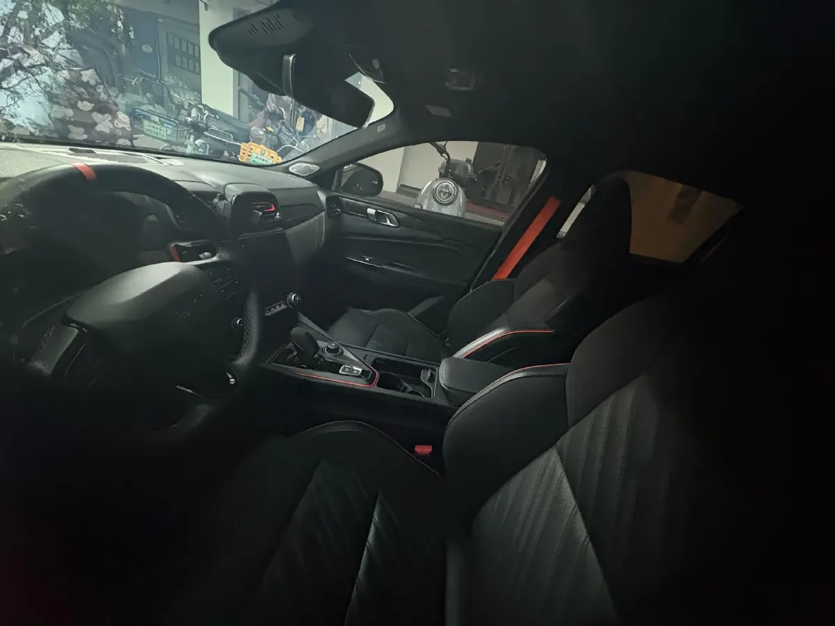 2021 LYNK&CO 02 Hatchback 2.0T 254HP L4 8AT,autocango,china used car exporter,china ev exporter,chinese used car exporter,chinese used ev exporter