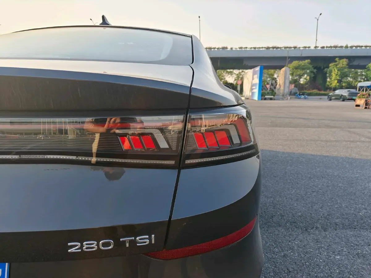 2024 Volkswagen Lamando 1.4T 150HP L4 7DCT,autocango,china used car exporter,china ev exporter,chinese used car exporter,chinese used ev exporter