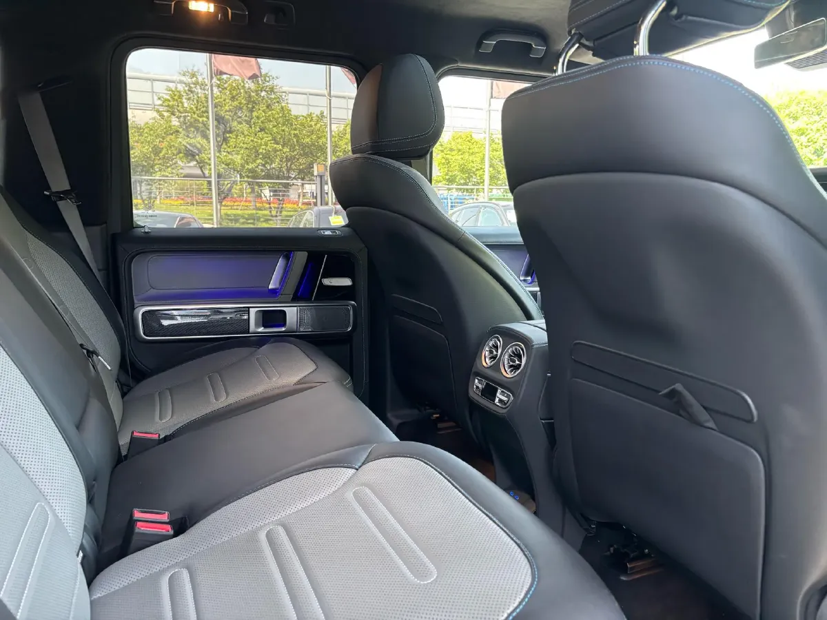 2025 Mercedes-Benz G Class 2AT BEV 122KWH,autocango,china used car exporter,china ev exporter,chinese used car exporter,chinese used ev exporter