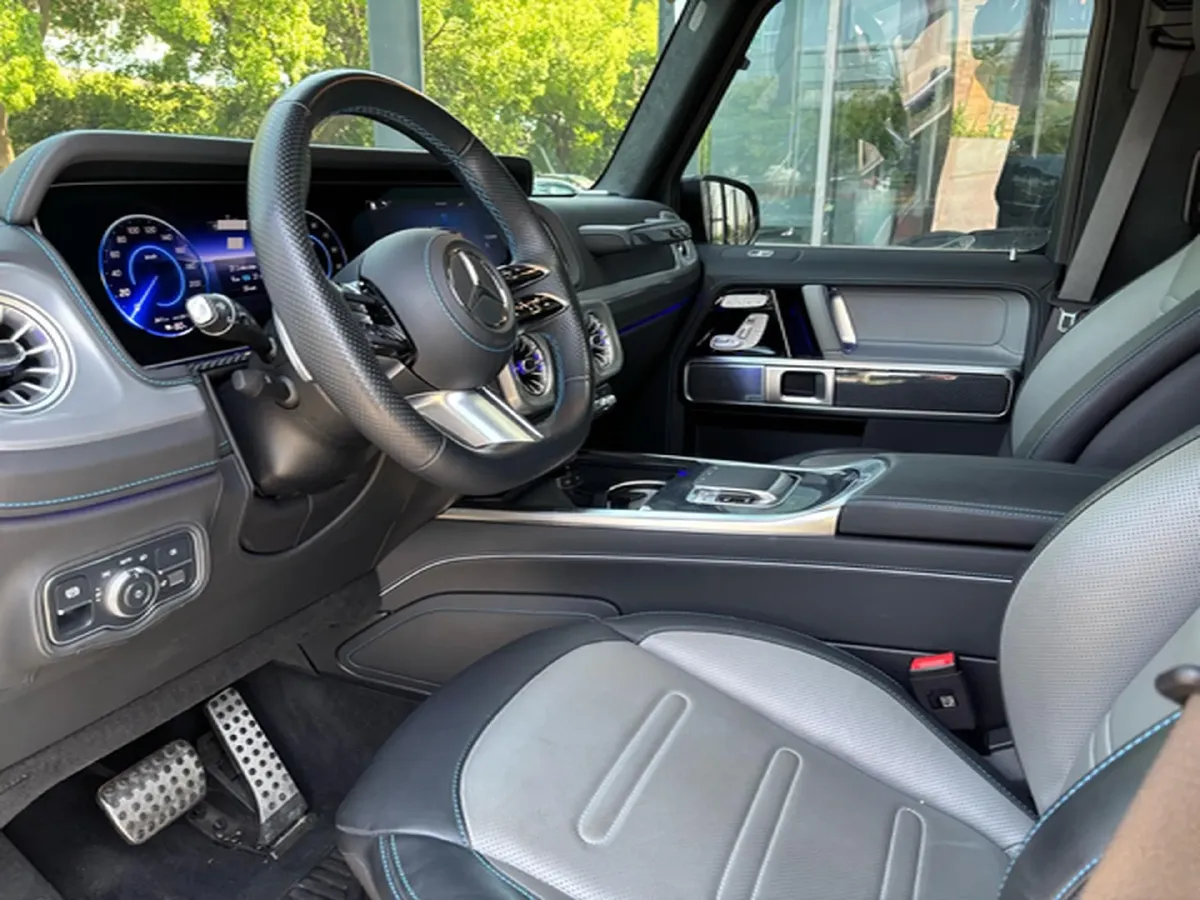 2025 Mercedes-Benz G Class 2AT BEV 122KWH,autocango,china used car exporter,china ev exporter,chinese used car exporter,chinese used ev exporter