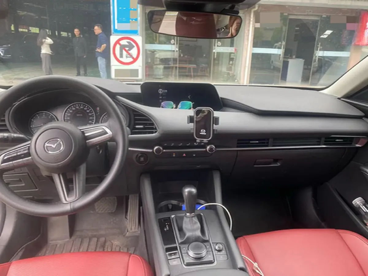 2023 Mazda 3 Axela 2.0L 158HP L4 6AT,autocango,china used car exporter,china ev exporter,chinese used car exporter,chinese used ev exporter