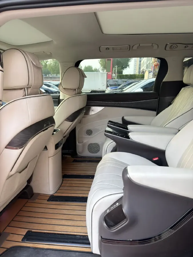 2022 HongQi HS7 3.0T 337HP V6 8AT,autocango,china used car exporter,china ev exporter,chinese used car exporter,chinese used ev exporter