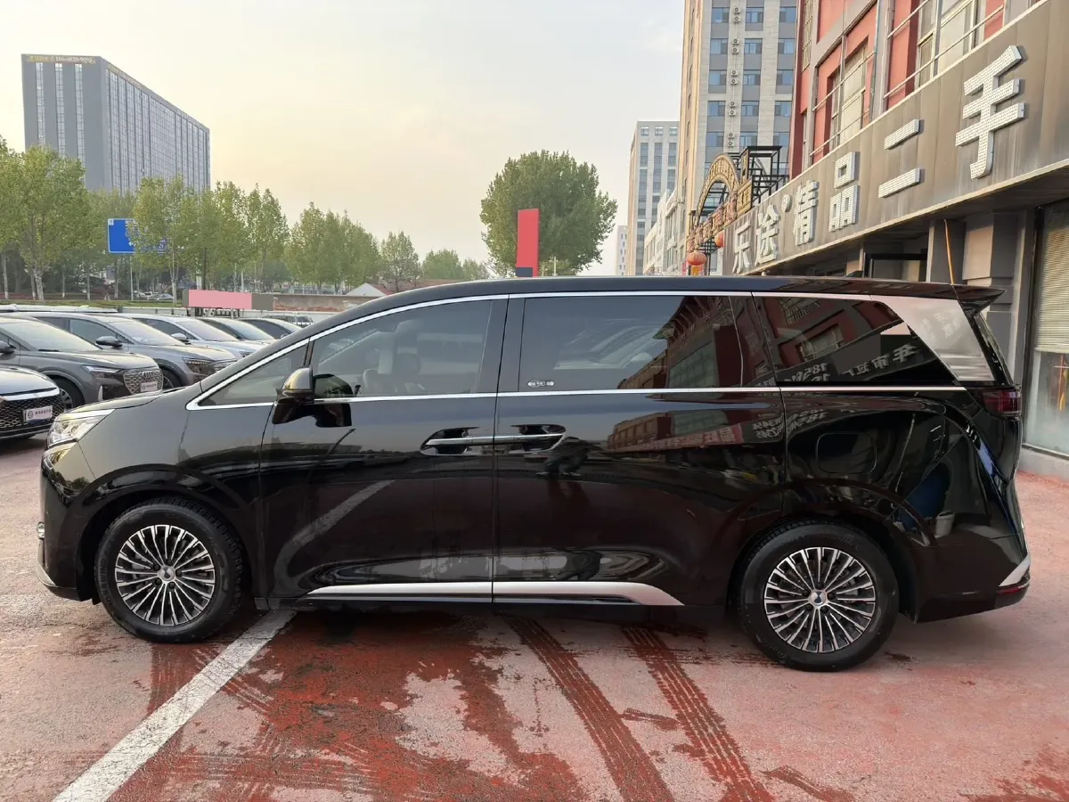 2022 HongQi HS7 3.0T 337HP V6 8AT,autocango,china used car exporter,china ev exporter,chinese used car exporter,chinese used ev exporter