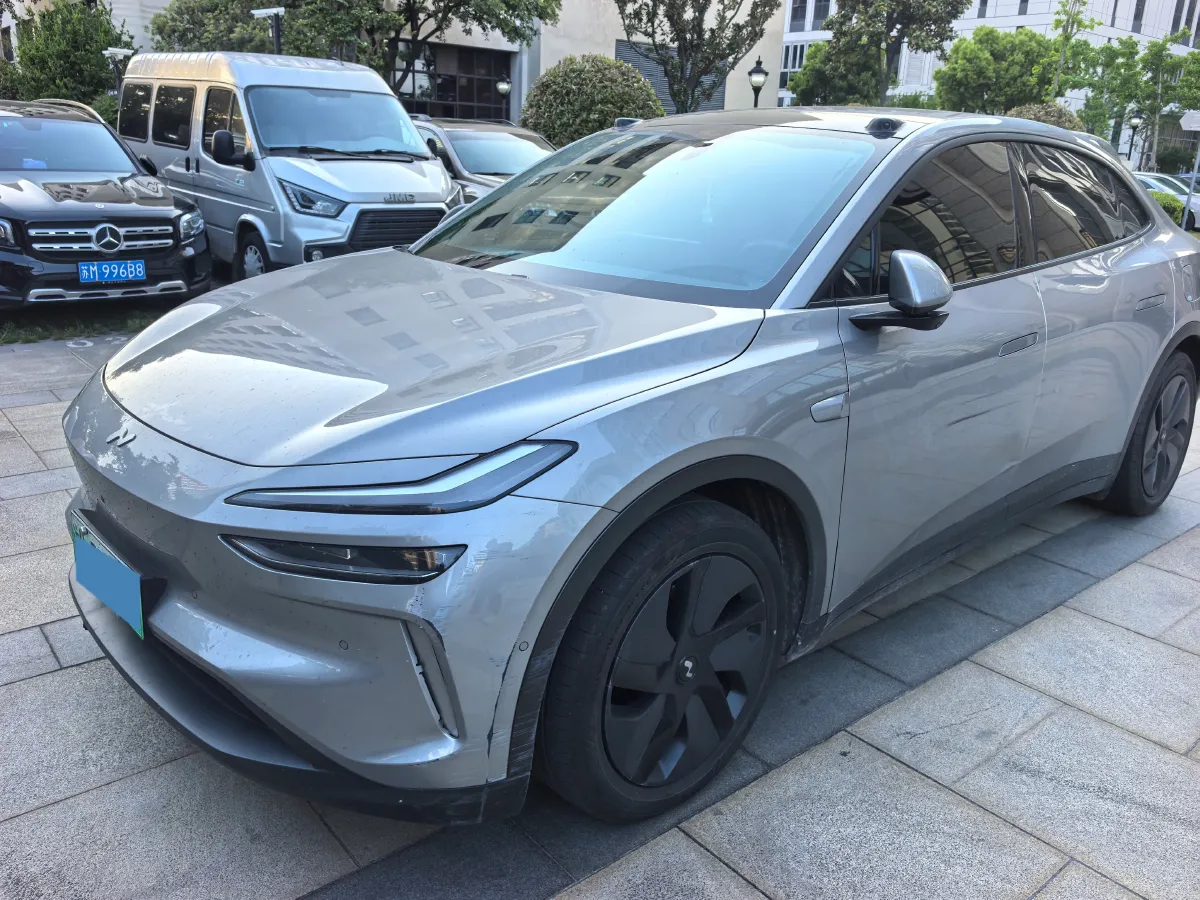2024 ONVO L60 BEV 60KWH,autocango,china used car exporter,china ev exporter,chinese used car exporter,chinese used ev exporter