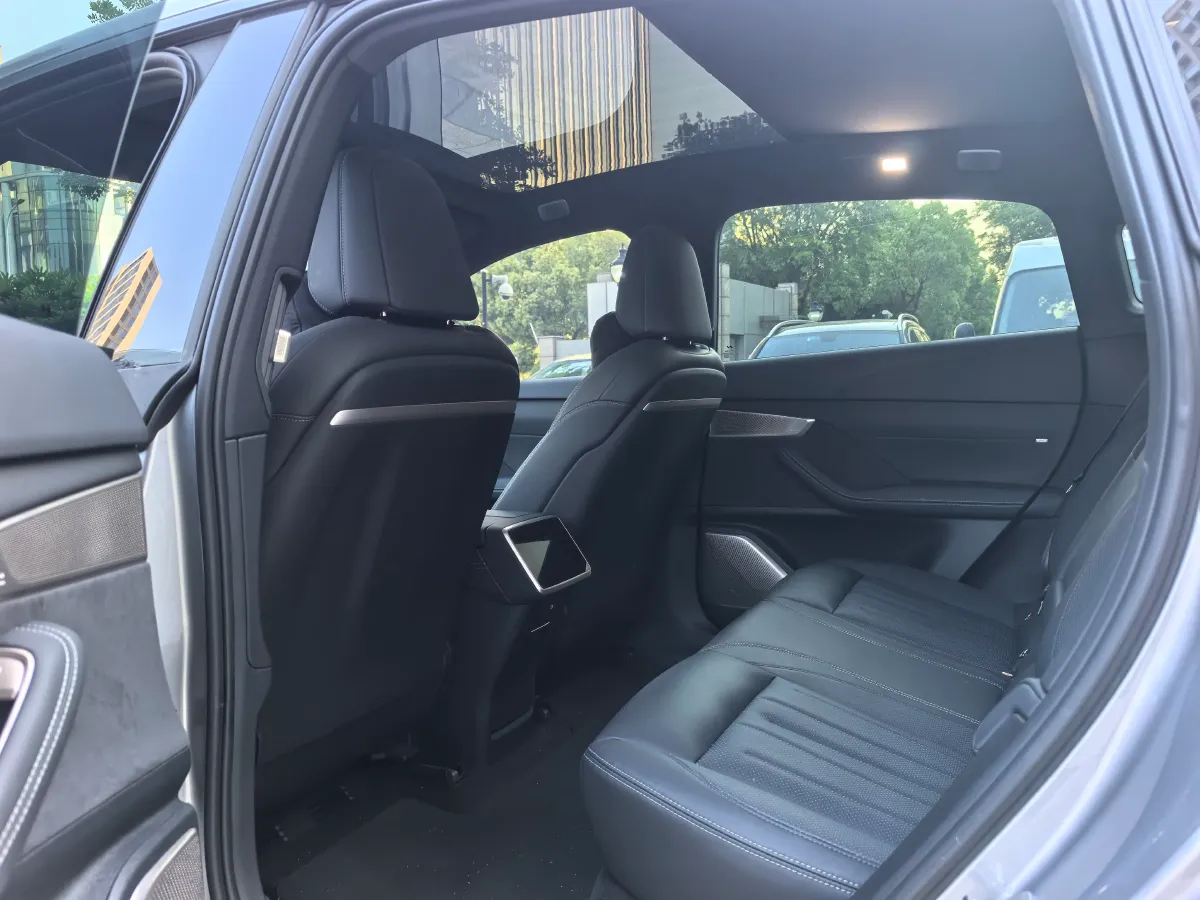 2024 ONVO L60 BEV 60KWH,autocango,china used car exporter,china ev exporter,chinese used car exporter,chinese used ev exporter