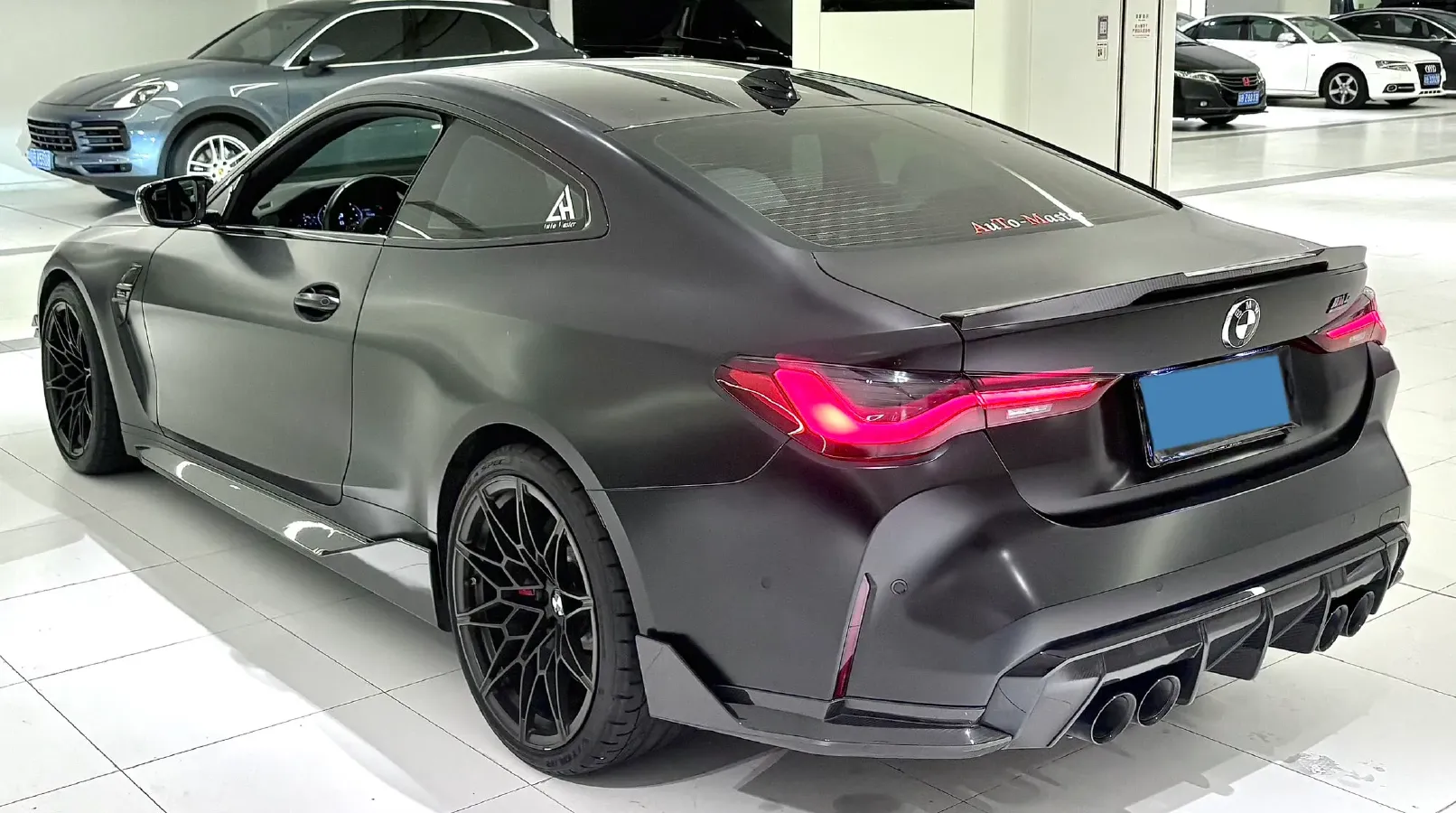 2021 BMW M4 3.0T 510HP L6 8AT,autocango,china used car exporter,china ev exporter,chinese used car exporter,chinese used ev exporter