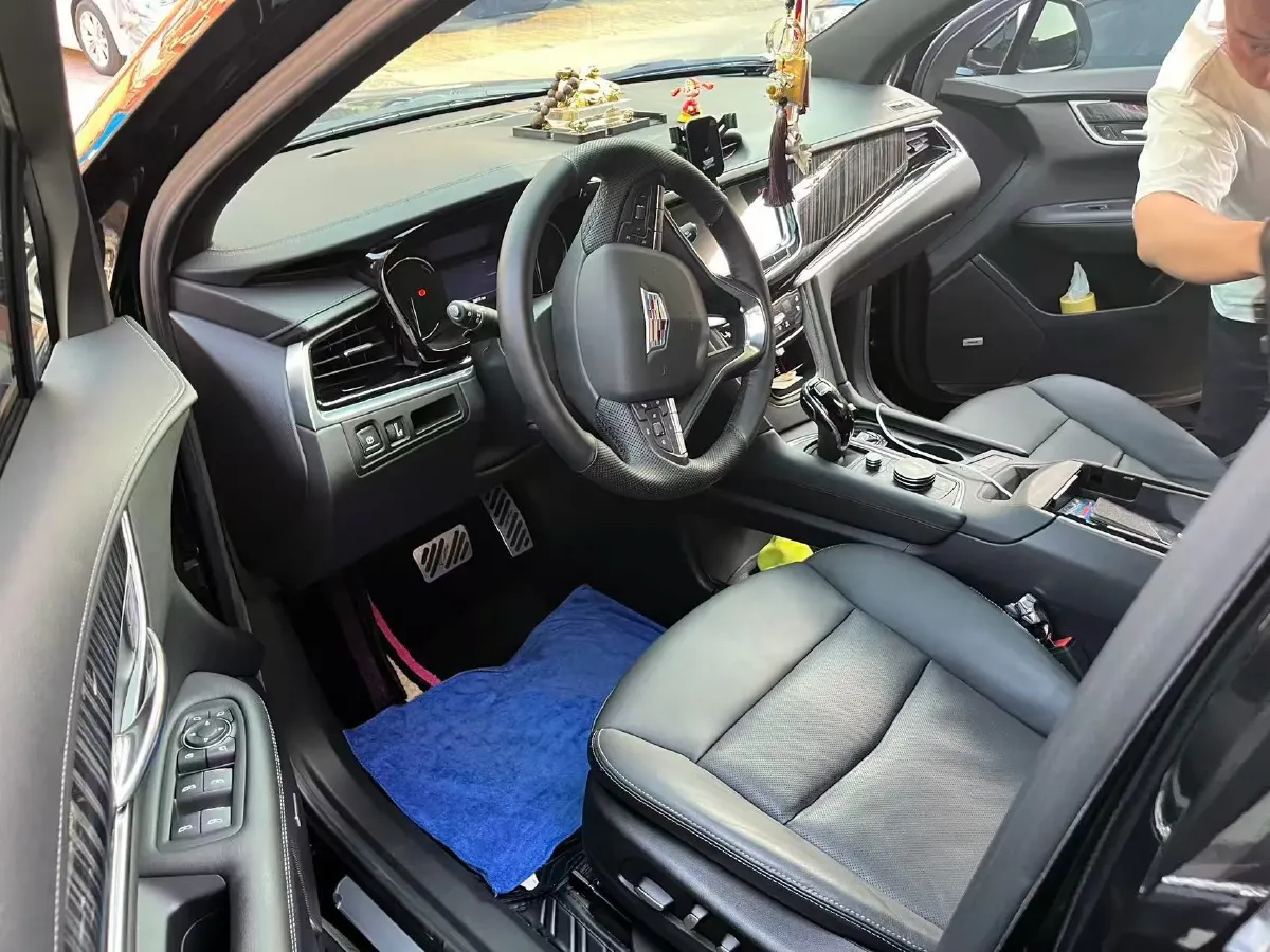 2022 Cadillac XT6 2.0T 237HP L4 9AT,autocango,china used car exporter,china ev exporter,chinese used car exporter,chinese used ev exporter