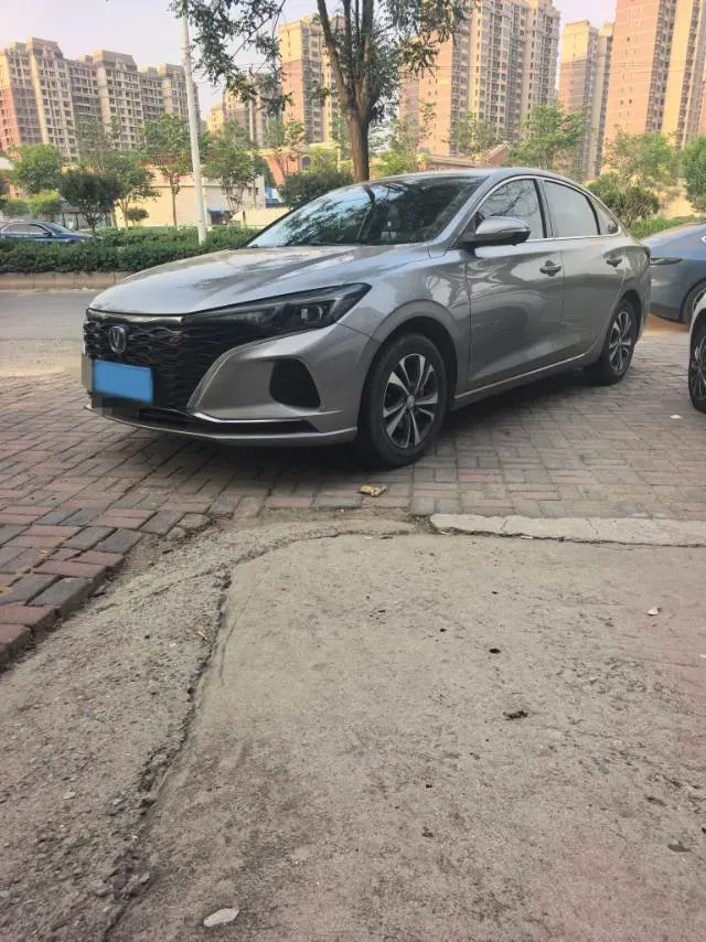 2021 ChangAn Eado 1.4T 160HP L4 7DCT,autocango,china used car exporter,china ev exporter,chinese used car exporter,chinese used ev exporter