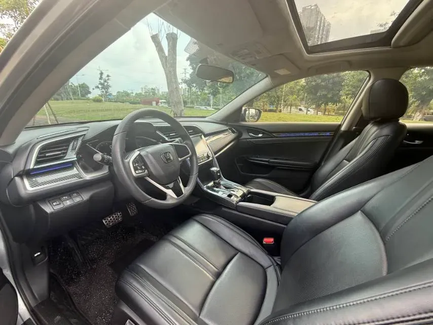 2019 Honda Civic 1.5T 177HP L4 CVT,autocango,china used car exporter,china ev exporter,chinese used car exporter,chinese used ev exporter