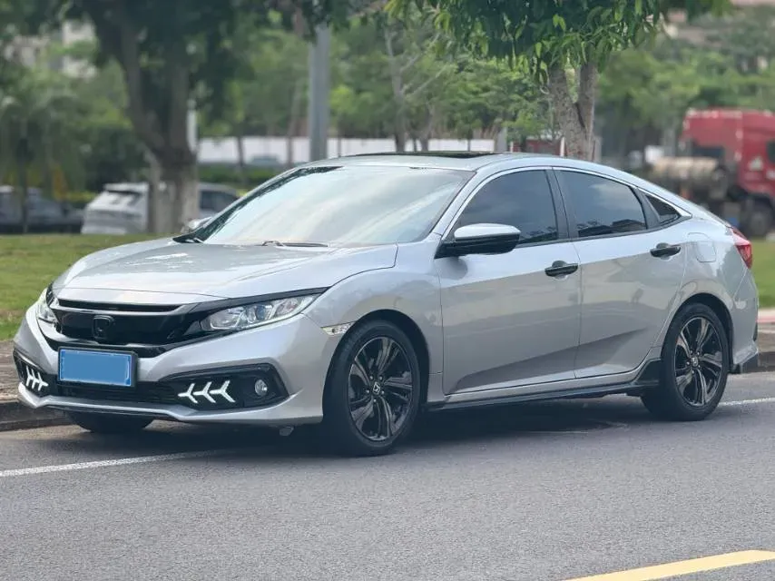 2019 Honda Civic 1.5T 177HP L4 CVT,autocango,china used car exporter,china ev exporter,chinese used car exporter,chinese used ev exporter