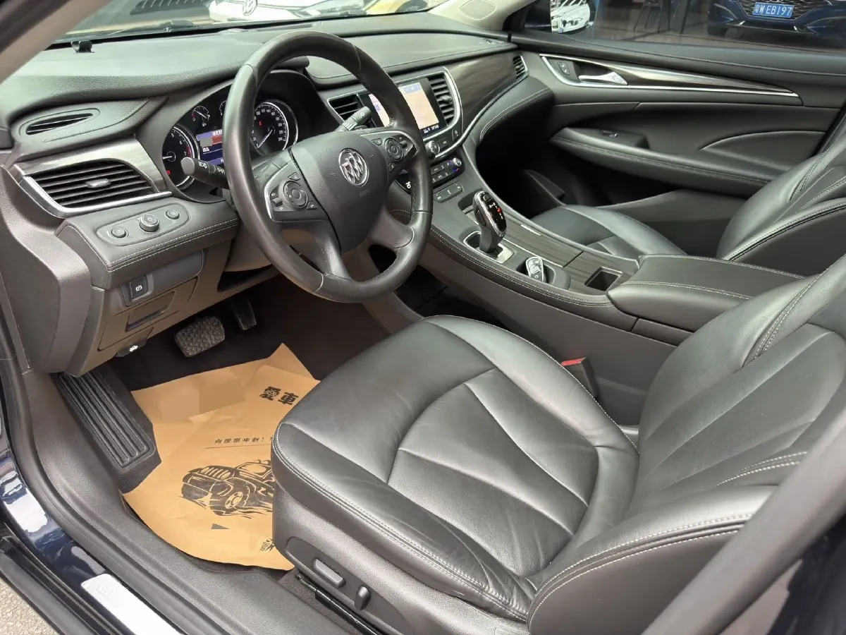 2020 Buick Larcosse 2.0T 237HP L4 9AT,autocango,china used car exporter,china ev exporter,chinese used car exporter,chinese used ev exporter