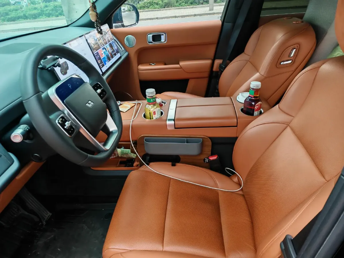 2022 Li L9 Range Extended 154HP REEV 42.6KWH,autocango,china used car exporter,china ev exporter,chinese used car exporter,chinese used ev exporter