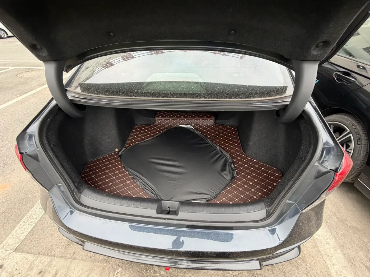 2022 Honda Civic 1.5T 182HP L4 CVT,autocango,china used car exporter,china ev exporter,chinese used car exporter,chinese used ev exporter