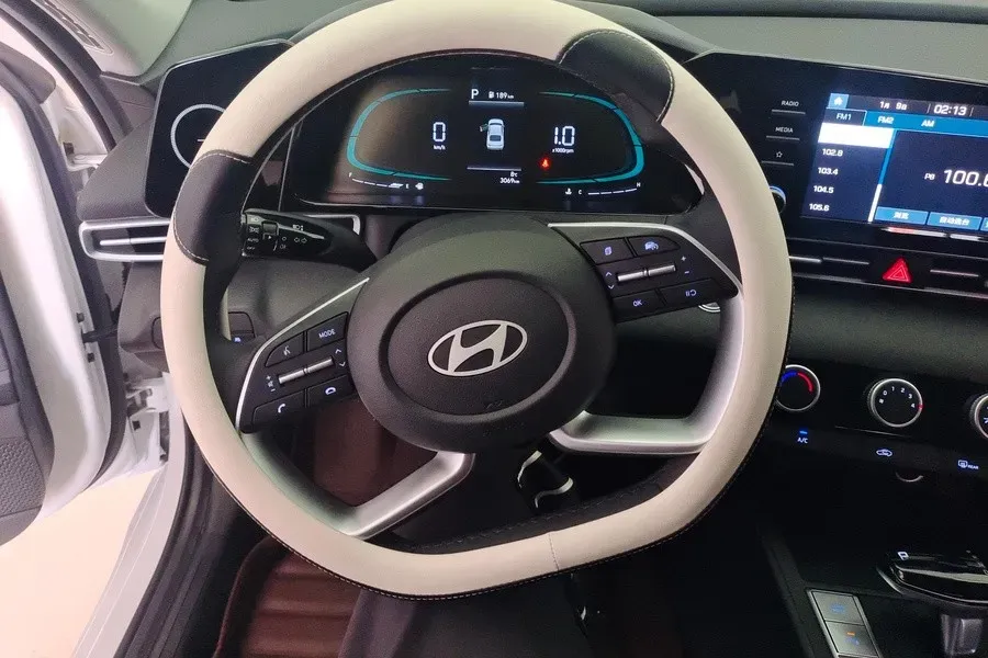 2023 Hyundai Elantra 1.5L 115HP L4 CVT,autocango,china used car exporter,china ev exporter,chinese used car exporter,chinese used ev exporter