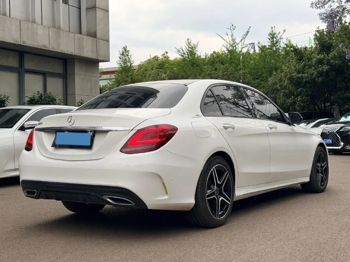 2021 Mercedes-Benz C Class 1.5T 184HP L4 9AT,autocango,china used car exporter,china ev exporter,chinese used car exporter,chinese used ev exporter