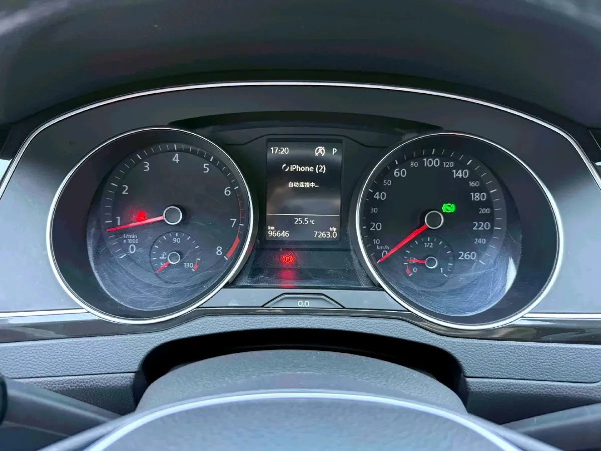 2018 Volkswagen Magotan 1.8T 180HP L4 7DCT,autocango,china used car exporter,china ev exporter,chinese used car exporter,chinese used ev exporter