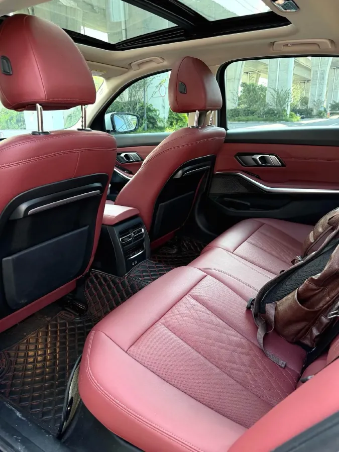 2021 BMW 3 Series 2.0T 156HP L4 8AT,autocango,china used car exporter,china ev exporter,chinese used car exporter,chinese used ev exporter