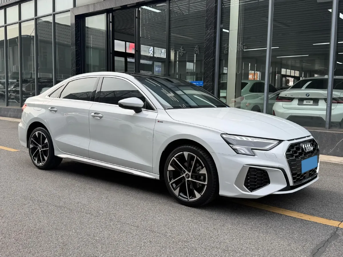 2022 Audi A3 1.4T 150HP L4 7DCT,autocango,china used car exporter,china ev exporter,chinese used car exporter,chinese used ev exporter