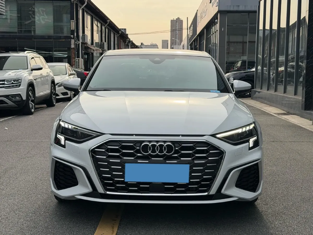 2022 Audi A3 1.4T 150HP L4 7DCT,autocango,china used car exporter,china ev exporter,chinese used car exporter,chinese used ev exporter