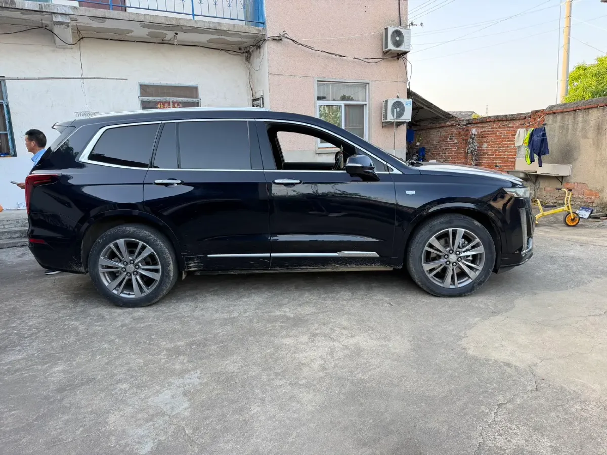 2021 Cadillac XT6 2.0T 237HP L4 9AT,autocango,china used car exporter,china ev exporter,chinese used car exporter,chinese used ev exporter